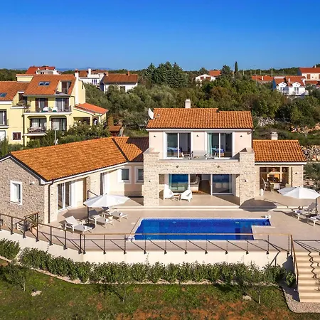 4 Bedroom Lovely In Malinska *